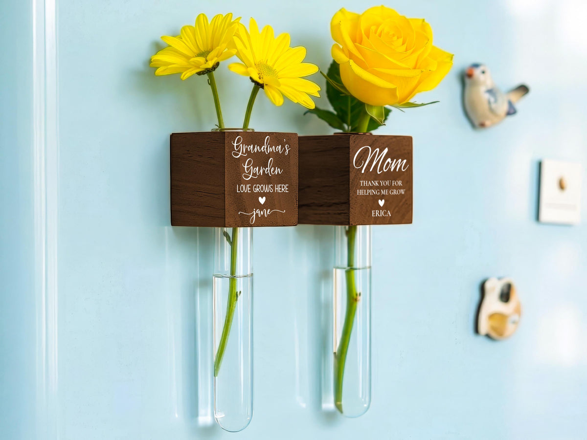 Personalized Magnetic Flower Vase, First Mothers Day Gift, Custom Fridge Magnet Gift for Mom Grandma Nana, Mom Gifts from Daughter