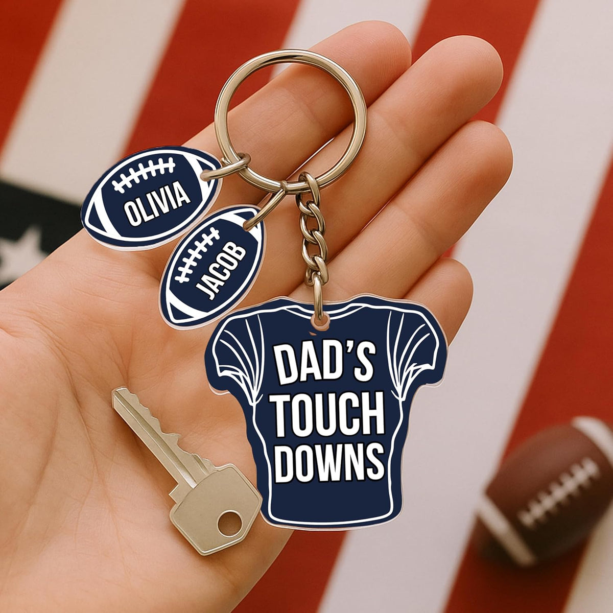 Custom Dad’s Touchdown Keychain – Personalized Football Jersey Keyring with Kids’ Names – Unique Father’s Day Gift for Dad from Son or Daughter – Sports Theme Custom Gift Idea