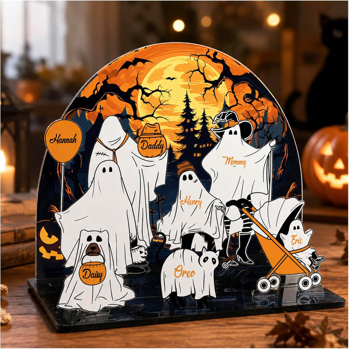 Personalized Halloween Ghost Family Acrylic Sign - Custom Name Spooky Decor for Mom Dad Kids Pets - Add Names & Choose Icons - Cute Haunted Scene Table Display for Fall Home Decoration Gift