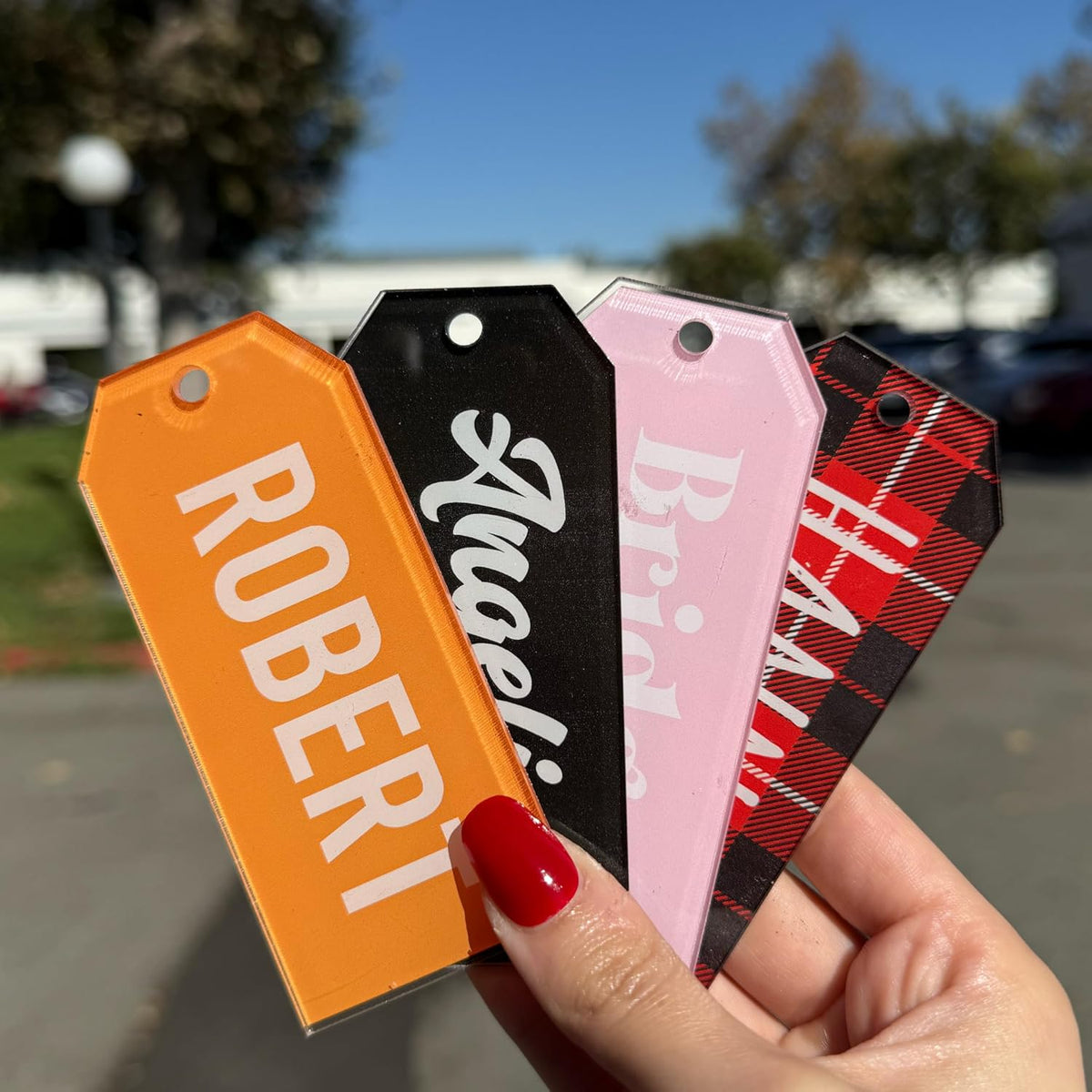 Zexpa Apparel Personalized Acrylic Gift Tags - Custom Name Tags in Multiple Colors & Patterns, Gift for Mom, Weddings, Holidays - Personalization for Christmas, Birthdays, Parties, Baby Showers