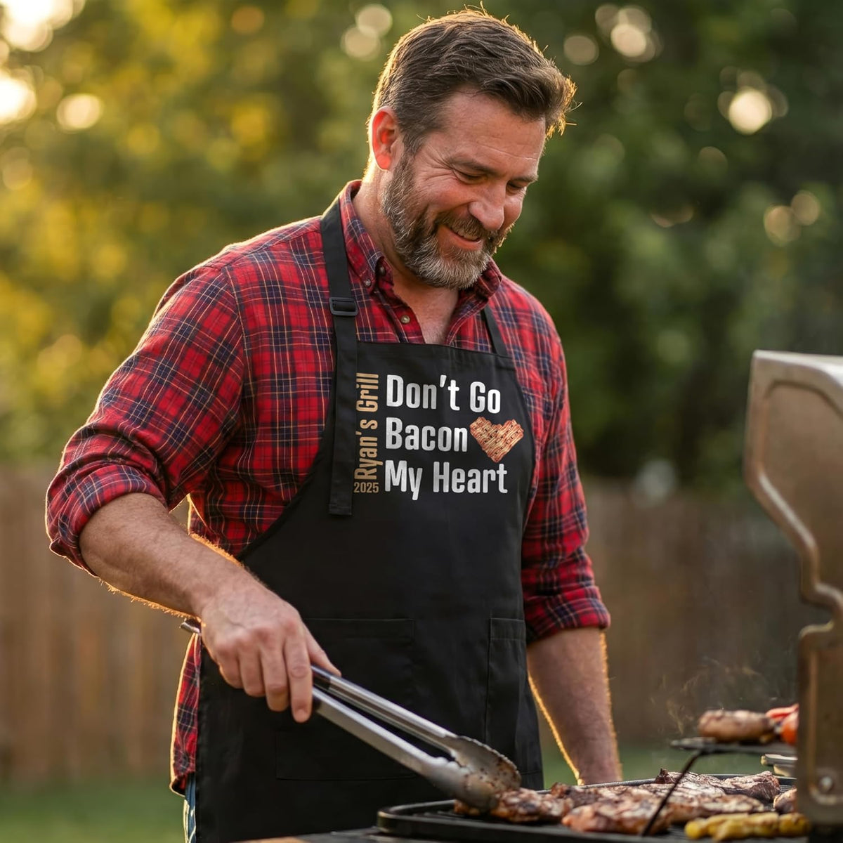 Father’s Day BBQ Apron for Dad – Personalized Grill Master Apron with Name & Year – Custom Cooking Apron for Men, Husband, Grandpa – Funny Backyard Barbecue Gift for Pitmaster & Outdoor Grilling