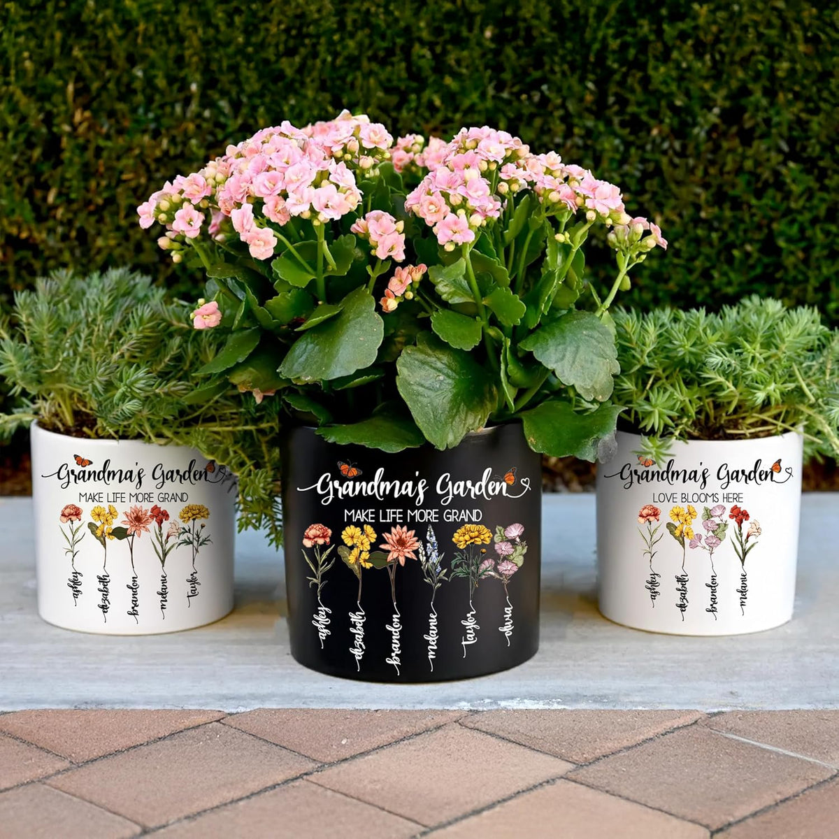 Personalized Grandma Gift - Custom Flower Pot with Names - Ceramic Planter Gift for Mom, Grandma's Garden for Grandma