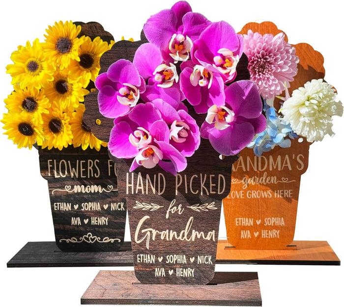Custom Wooden Flower Holder with Kids' or Grandkids' Names – Unique Gift for Mom, Grandma, Nana – Personalized Name Display Stand for Mother’s Day, Birthday or Home Décor