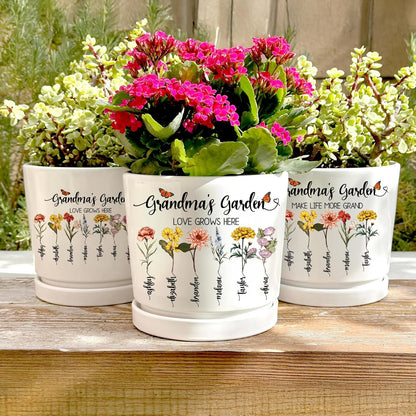 Personalized Grandma Gift - Custom Flower Pot with Names - Ceramic Planter Gift for Mom, Grandma's Garden for Grandma