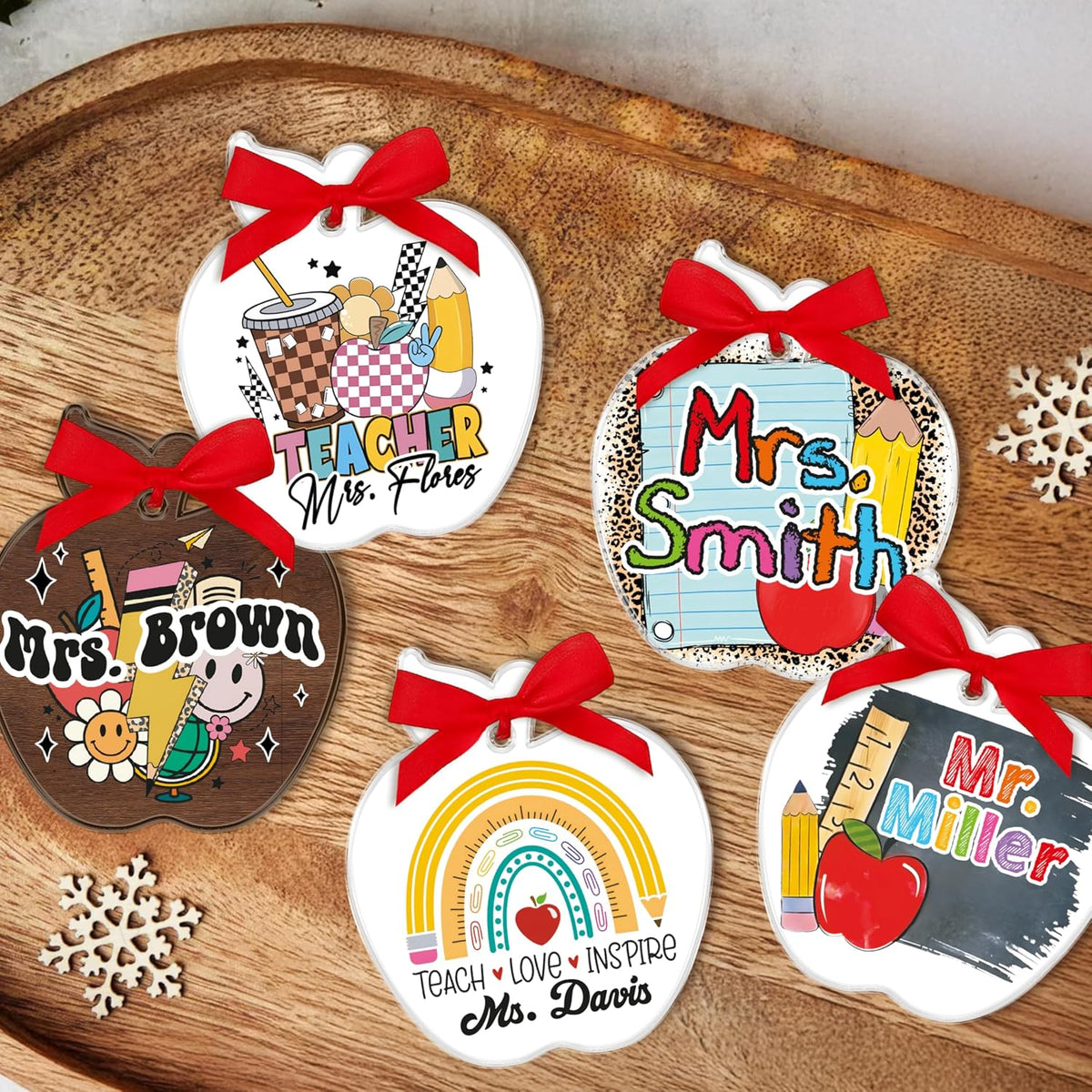Personalized Teacher Apple Ornament - Custom Acrylic for Women & Men Educators with Name - Cute School Ornament for Classroom, End of Year, Teacher Appreciation, Back to School