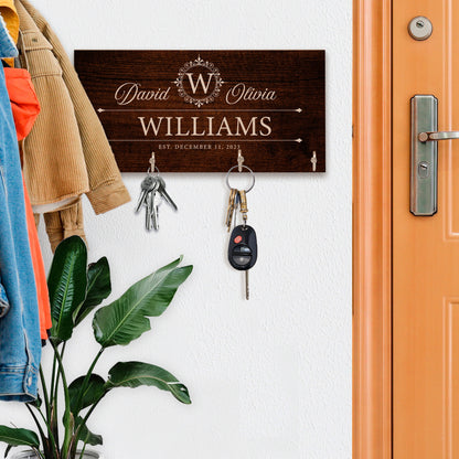 New Home Gifts for Family Name Sign, Custom Key Holder, Home Decor Gift for Couple Housewarming, First Home Gift, Realtor Closing Gift