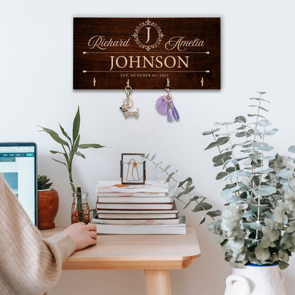 New Home Gifts for Family Name Sign, Custom Key Holder, Home Decor Gift for Couple Housewarming, First Home Gift, Realtor Closing Gift