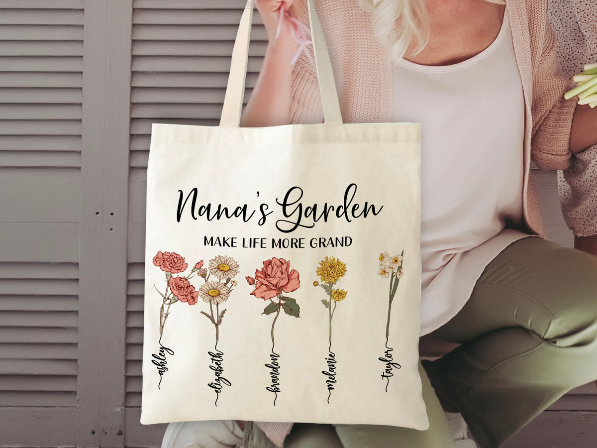 Grandma Gift, Personalized Gifts for Mom, Custom Grandmas Garden Grocery Bag with Grandkids Name, Tote Bag for Mother's Day Gifts for Her