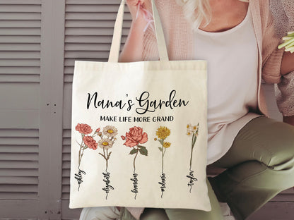 Grandma Gift, Personalized Gifts for Mom, Custom Grandmas Garden Grocery Bag with Grandkids Name, Tote Bag for Mother's Day Gifts for Her
