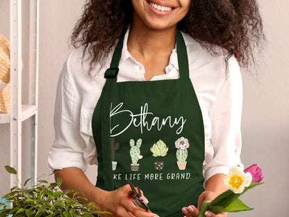 Personalized Apron, Women Custom Apron Mother's Day Gifts for Mom Grandma, Apron for Kitchen Gift, Birthday Gift for Mom, Housewarming Gift