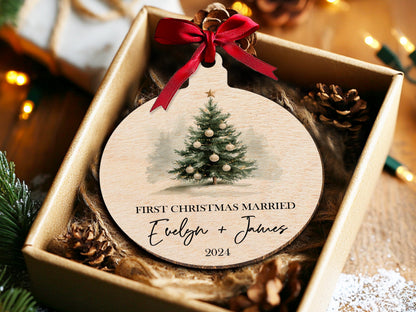 First Christmas Married Ornament 2026, Personalized Couple’s Gift, Custom Tree Decoration, Wedding Ornament, Newlywed Keepsake, Holiday Gift