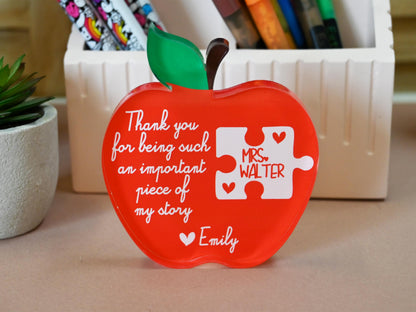 Back to School Gift, Personalized Teacher Gift Idea, Apple Plaque for Teacher, Custom Name Classroom Gift, Teacher Appreciation Gifts