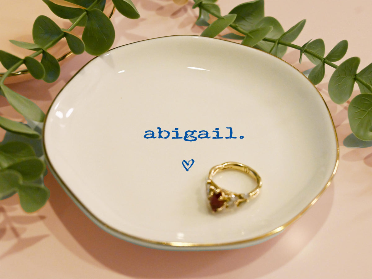 Personalized Ring Dish with Name, Bridal Shower Gift, Custom Jewelry Tray, Birthday, Mother's Day Gift, Engagement, Bridesmaid Proposal Gift