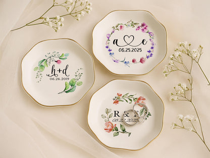 Engagement Ring Dish, Personalized Wedding Ring Dish, Initials Heart Date Ring Dish, Gift For Bride and Groom, Wedding Gift, Bridal Shower