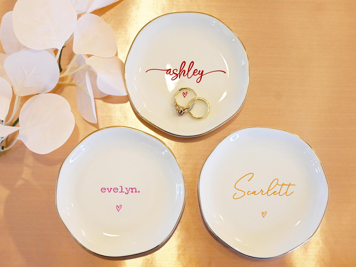Personalized Ring Dish with Name, Bridal Shower Gift, Custom Jewelry Tray, Birthday, Mother's Day Gift, Engagement, Bridesmaid Proposal Gift