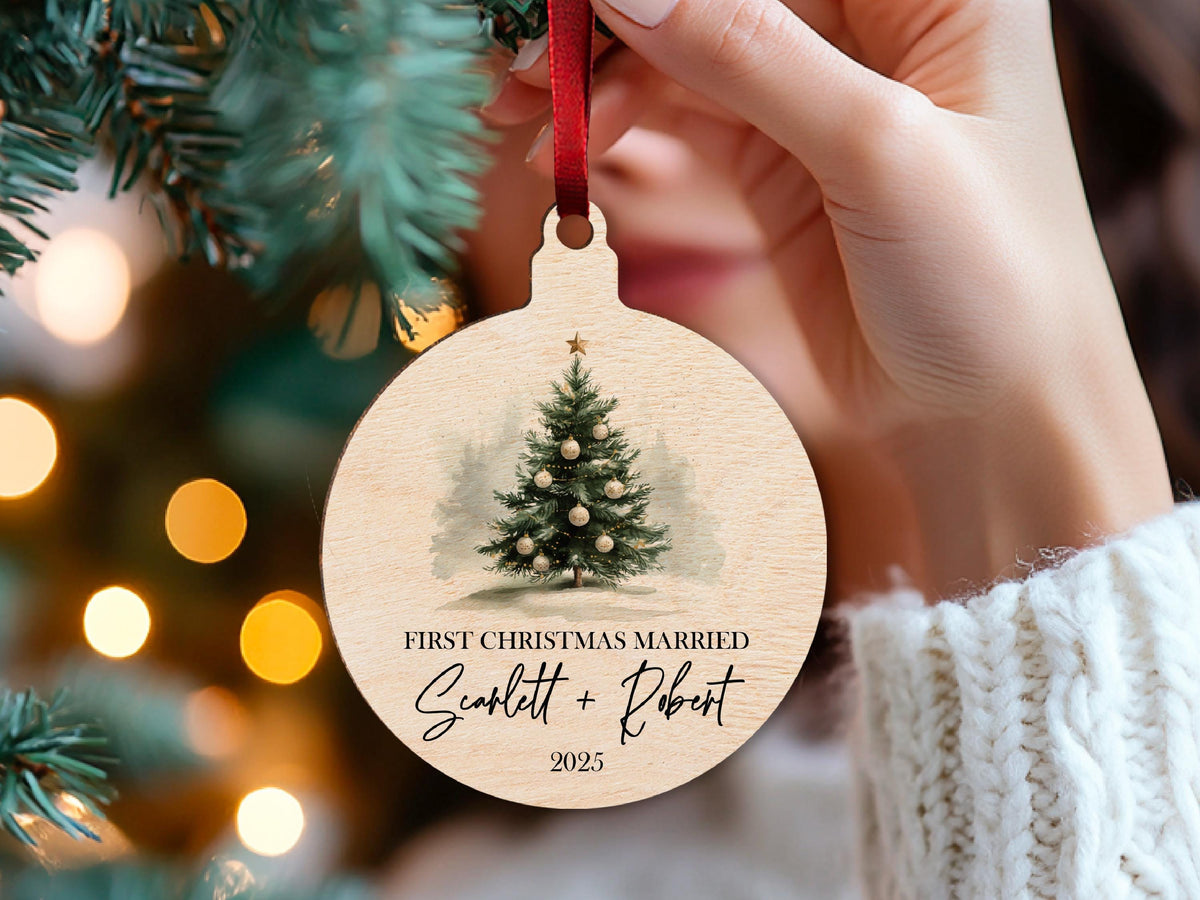 First Christmas Married Ornament For Christmas Tree Decoration, Personalized Wedding Gift for Newlywed Gift, Our First Christmas Ornament