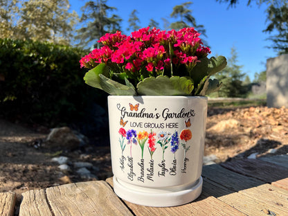 Personalized Flower Pot with Grandkids Name | Custom Gift for Grandma | Custom Grandma Gift for Mothers Day Gift | Custom Outdoor Flower Pot