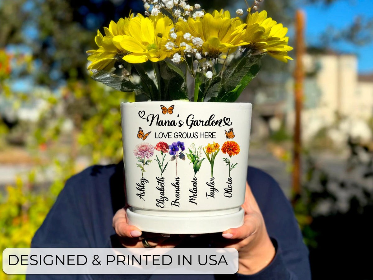 Personalized Flower Pot with Grandkids Name | Custom Gift for Grandma | Custom Grandma Gift for Mothers Day Gift | Custom Outdoor Flower Pot