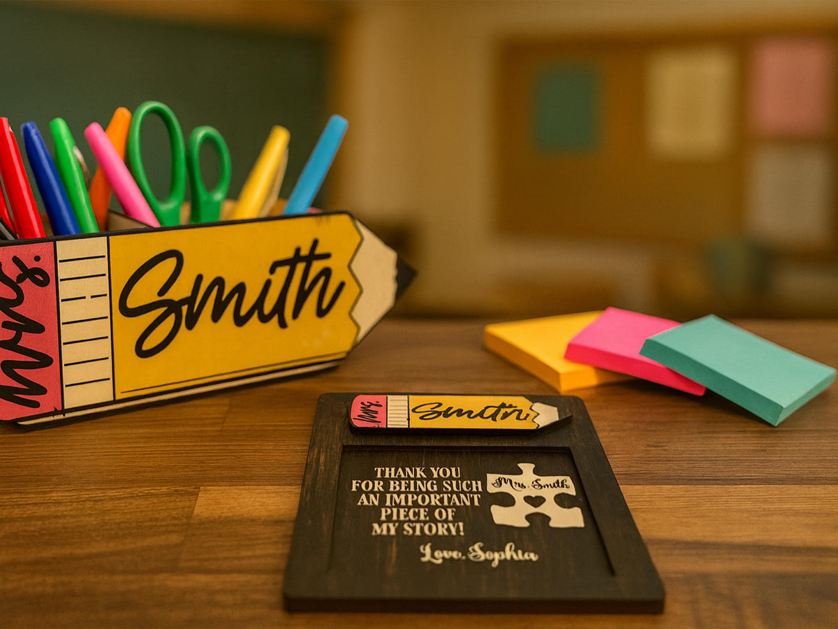 Personalized Teacher Notepad Holder, Custom Teacher Appreciation Gift, Preschool Sticky Note Holder, Classroom Desk Gift, Teacher Name Sign