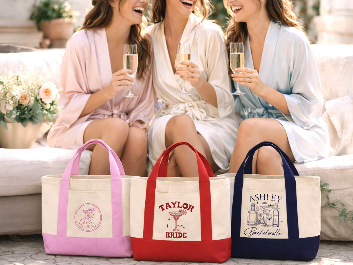 Personalized Tote Gift Bag, Bridesmaid Bags, Beach Bag Gift, Bridesmaid Gift, Bachelorette Party Favor, Bridal Party Gift, Personalized Gift