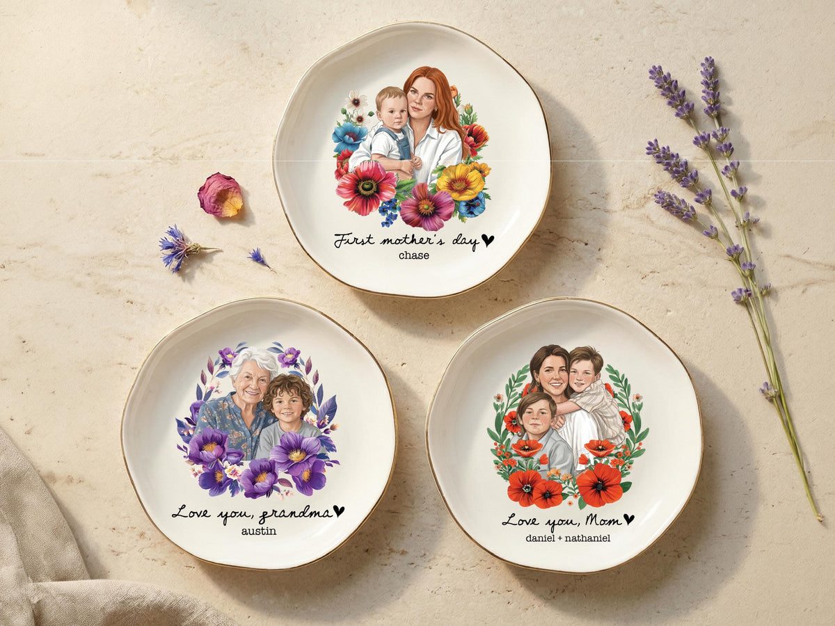 Personalized Photo Trinket Dish, Mothers Day Gift for Mom, Custom Ring Dish Gift for Grandma, Birthday Jewelry Dish, Trinket Tray Mom Gift