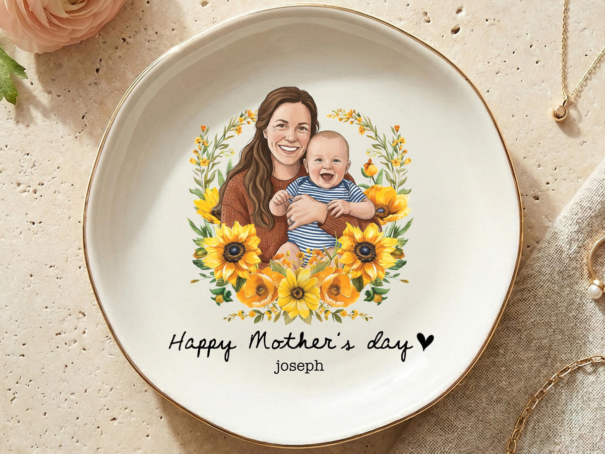 Personalized Photo Trinket Dish, Mothers Day Gift for Mom, Custom Ring Dish Gift for Grandma, Birthday Jewelry Dish, Trinket Tray Mom Gift