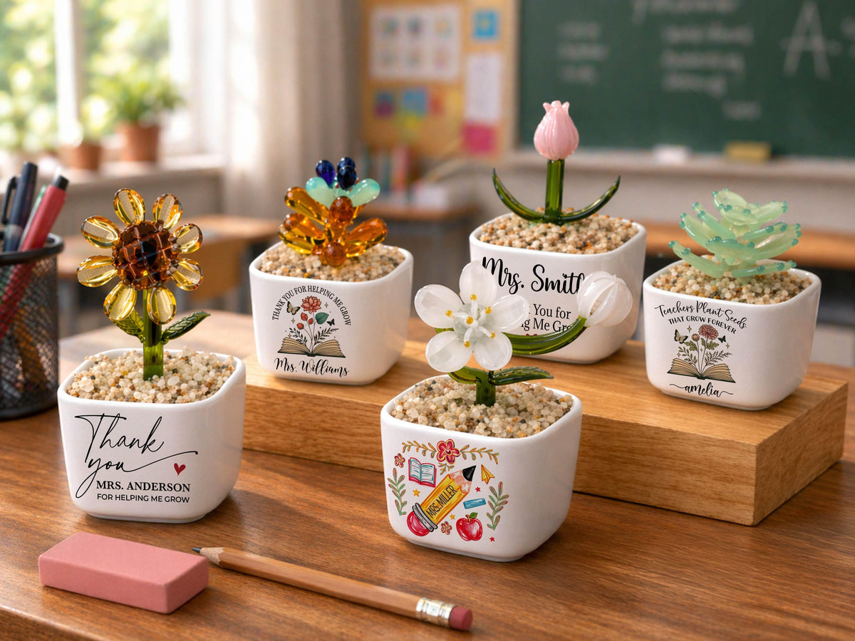 Thank You Gifts for Teacher Glass Flower Pot with Custom Name, Thank You for Helping Me Grow, Teacher Appreciation End of Year Teacher Gift