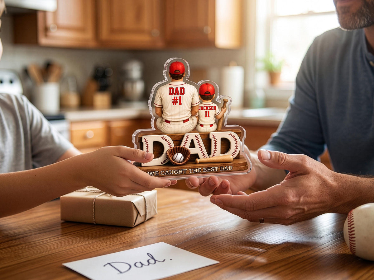 Personalized Dad Baseball Gift, We Caught the Best Dad Sign, 2D Acrylic Plaque for Father's Day Gift for Dad, Gift for Husband, Grandpa Gift