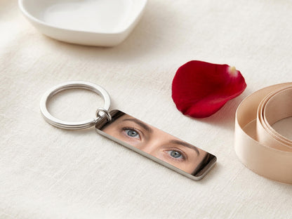 Custom Eye Photo Keychain Personalized Gifts for Him, Stainless Steel Keychain, Boyfriend Gifts for Him,  Long-Distance Relationships Gift