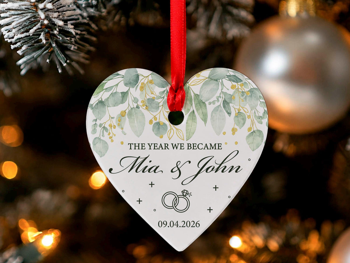 Personalized Newlywed Ornament, This Year We Became Mr & Mrs Ornament,  Custom Wedding Gifts for Couples, Just Married Christmas Ornament
