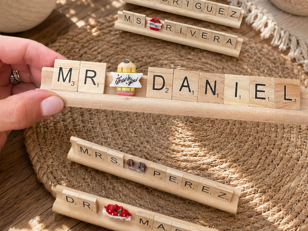 Personalized Teacher Name Sign, Wooden Desk Name Plate, Custom Teacher Gift, Teacher Classroom Decor , Back to School Teacher Appreciation