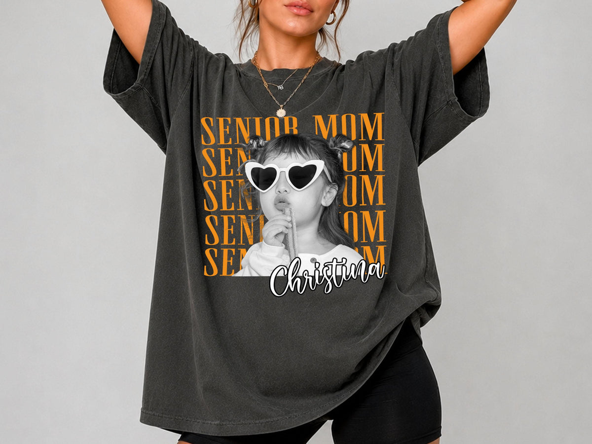 Senior Mom Shirt with Custom Photo, Class of 2027 Comfort Colors T-Shirt, Personalized Proud Mom of a Graduate Gift, Senior Graduation Shirt
