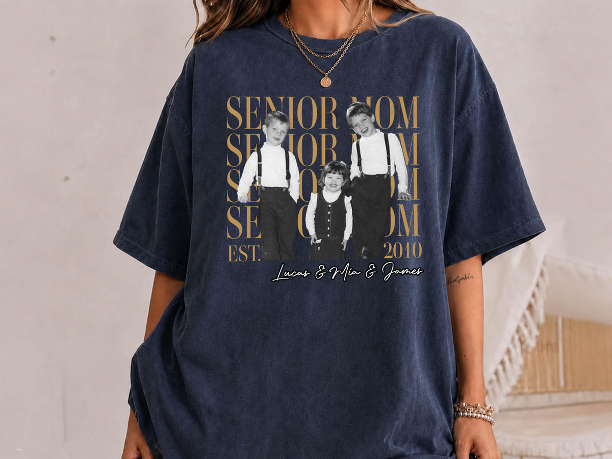 Custom Photo Senior Mom Shirt, Personalized Class of 2027 Comfort Colors T-Shirt, Proud Mom Gift, Senior 2027 Shirt, Senior Parent Gift