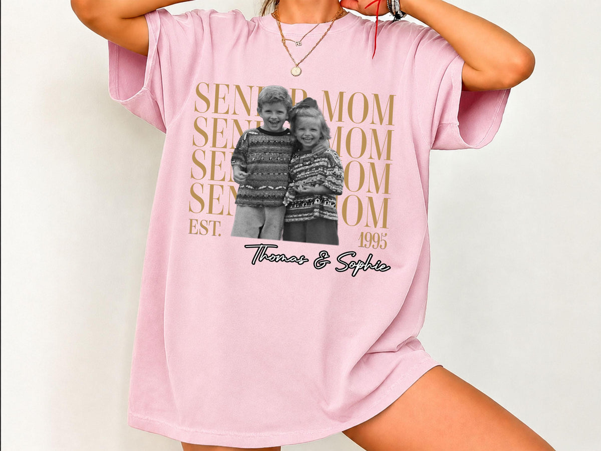 Custom Photo Senior Mom Shirt, Personalized Class of 2027 Comfort Colors T-Shirt, Proud Mom Gift, Senior 2027 Shirt, Senior Parent Gift