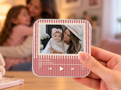 Custom Auntie Gifts, Striped Photo Music Magnet, Song Magnets That Can Plays Music, Personalized Aunt and Niece Gifts for Her Birthday