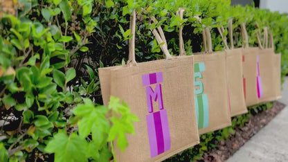 Bridesmaid Jute Tote Bags for Girls Birthday, Custom Bridesmaid Bag, Initial Beach Bag for Her, Bridal Shower Gift Bachelorette Party Favor