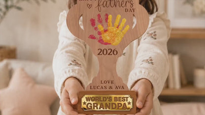 Personalized Father’s Day Handprint Trophy Sign, World's Best Dad Award, Kids Handprint Keepsake, Dad Wood Sign with Kids Names Dad Gift