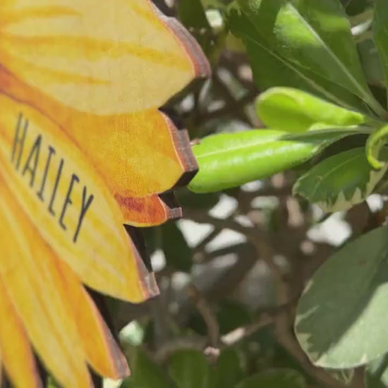 Grandma Gifts, Grandma's Garden Sunflower Wood Sign with Butterfly, Grandkids Name Wood Wall Art Sign for Mom, Nana, Gift for Grandma