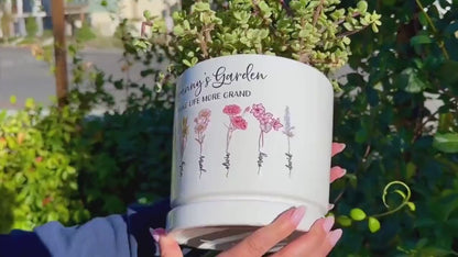 Grandmas Garden Gift for Grandma, Personalized Gifts for Mothers Day Gifts, Personalized Flower Pot, Birth Flower Mom Gifts from Daughter