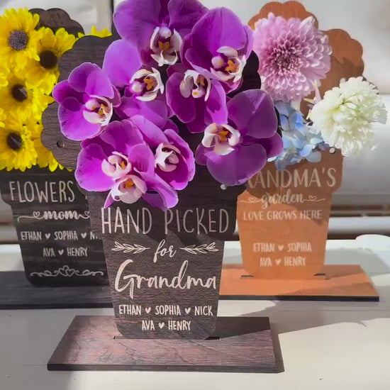 Mother's Day Hand Picked Flower Holder for Grandma Mom, Custom Name Floral Gift, Personalized Wooden Flower Holder for Mom & Grandma Gifts