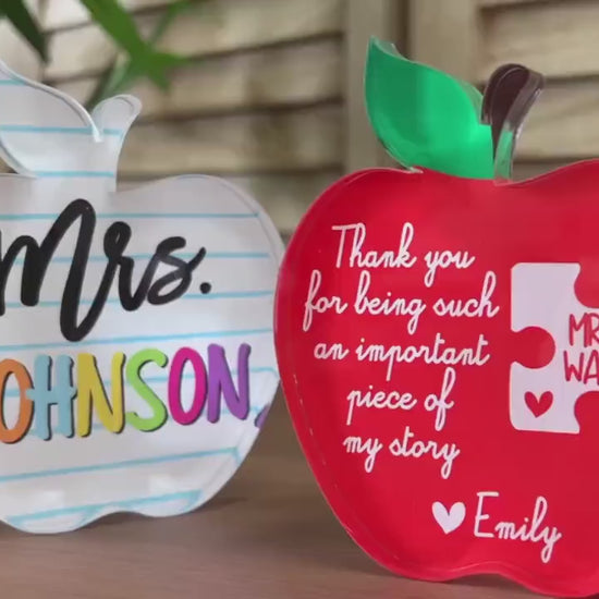 Back to School Gift, Personalized Teacher Gift Idea, Apple Plaque for Teacher, Custom Name Classroom Gift, Teacher Appreciation Gifts